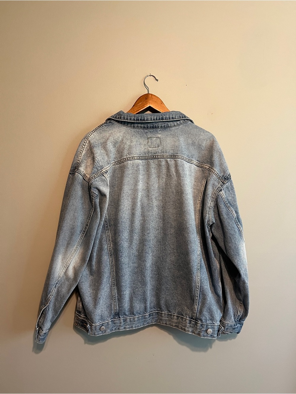 Wild Fable Classic Light Wash Denim Jacket - Picture 4 of 4